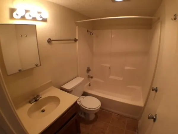 $1,295 | 1203 West 49th Street, Unit C, Austin, TX 78756