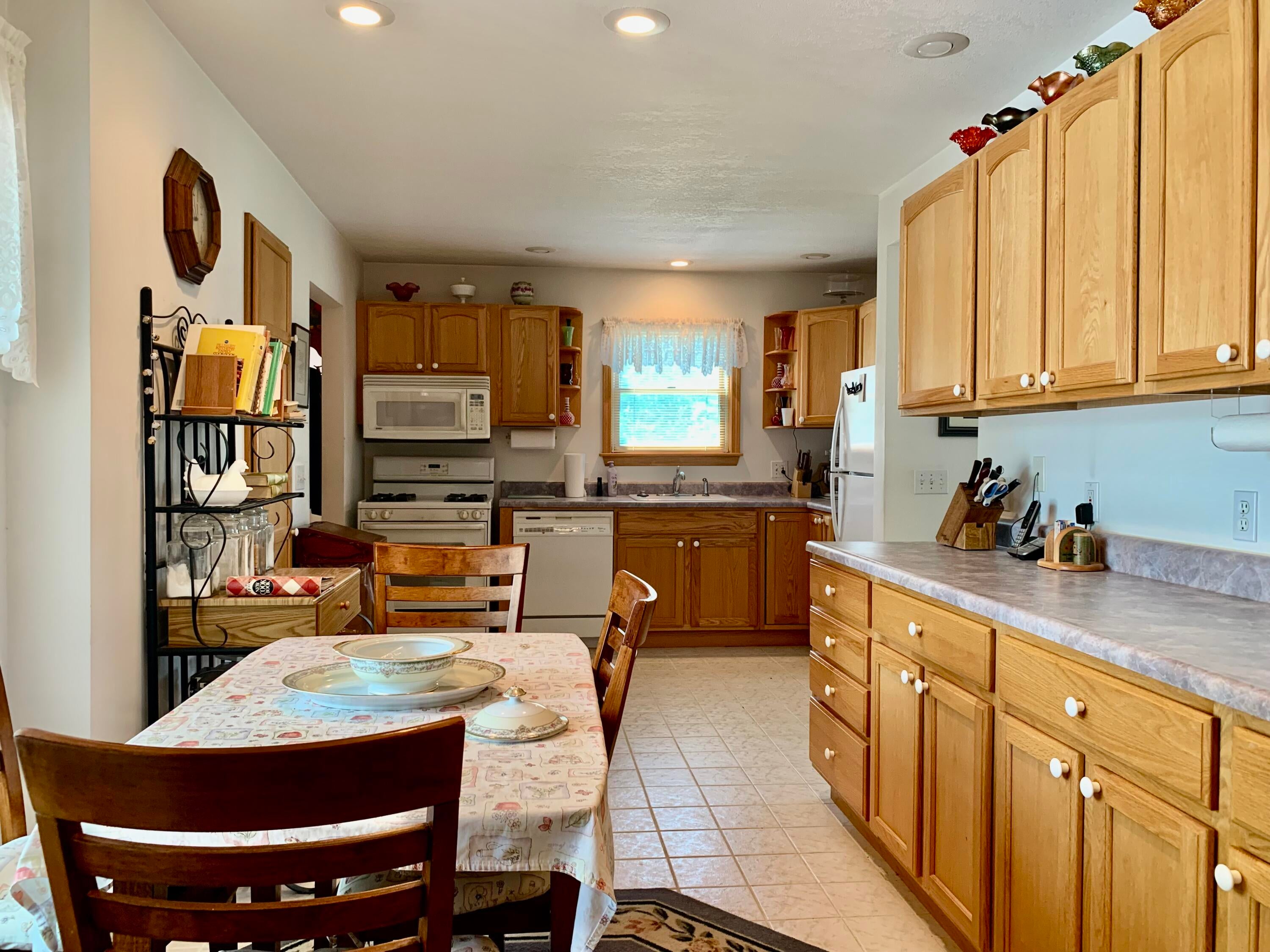 4280 Baker Road Glennie, MI 48737 - Photo 14 of 35 Gallery Image 14