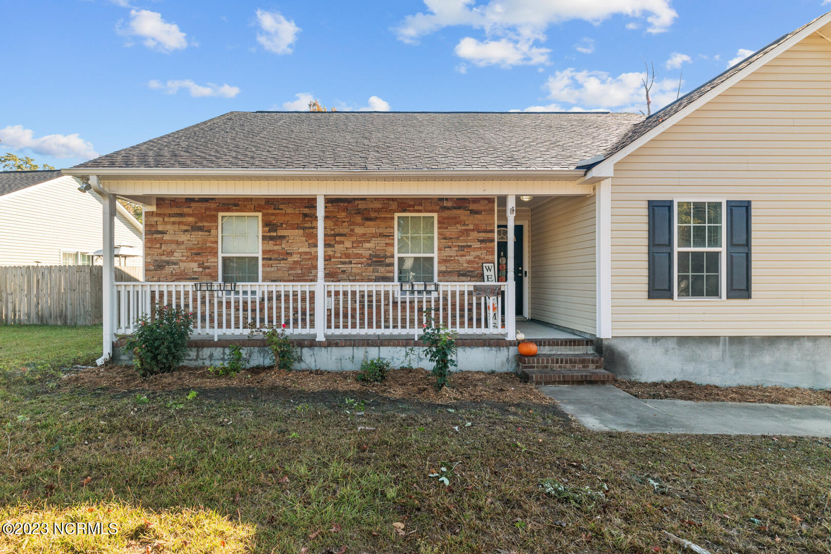 297 Haws Run Road Jacksonville, NC 28540 - Photo 4 of 36 4