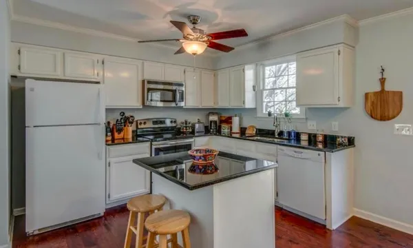 $3,175 | 3101 Wellington Avenue, Unit A, Nashville, TN 37212