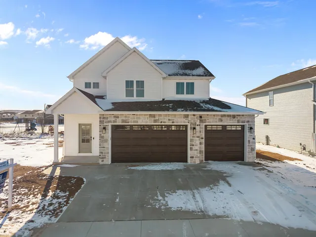 $489,900 | 3755 Gladiolus Place, Appleton, WI 54913