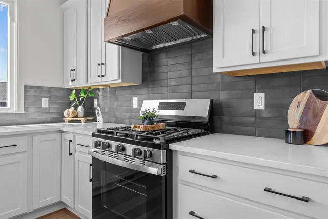 $489,900 | 3755 Gladiolus Place, Appleton, WI 54913