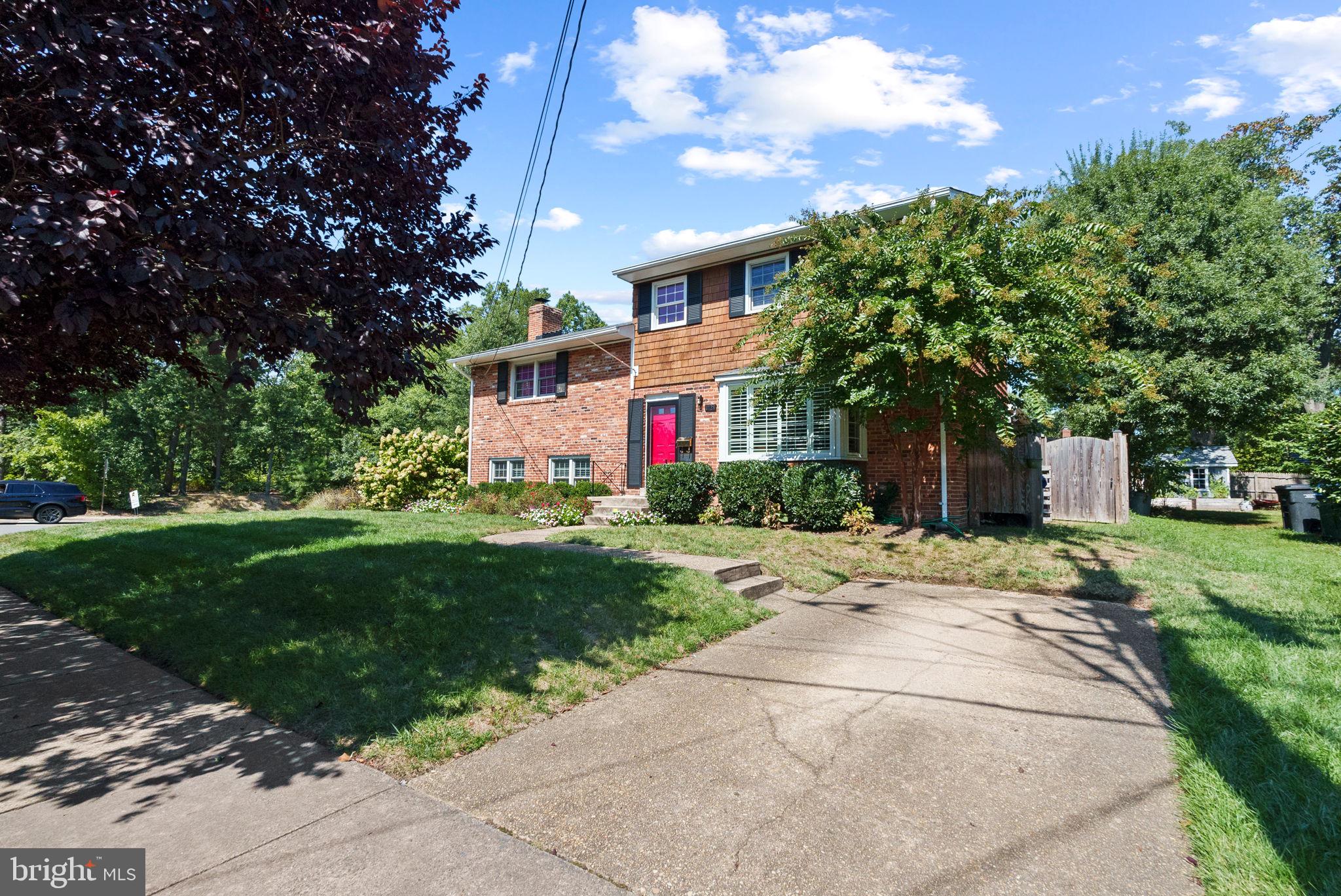 1121 Allison Street Alexandria, VA 22302 - Photo 24 of 51