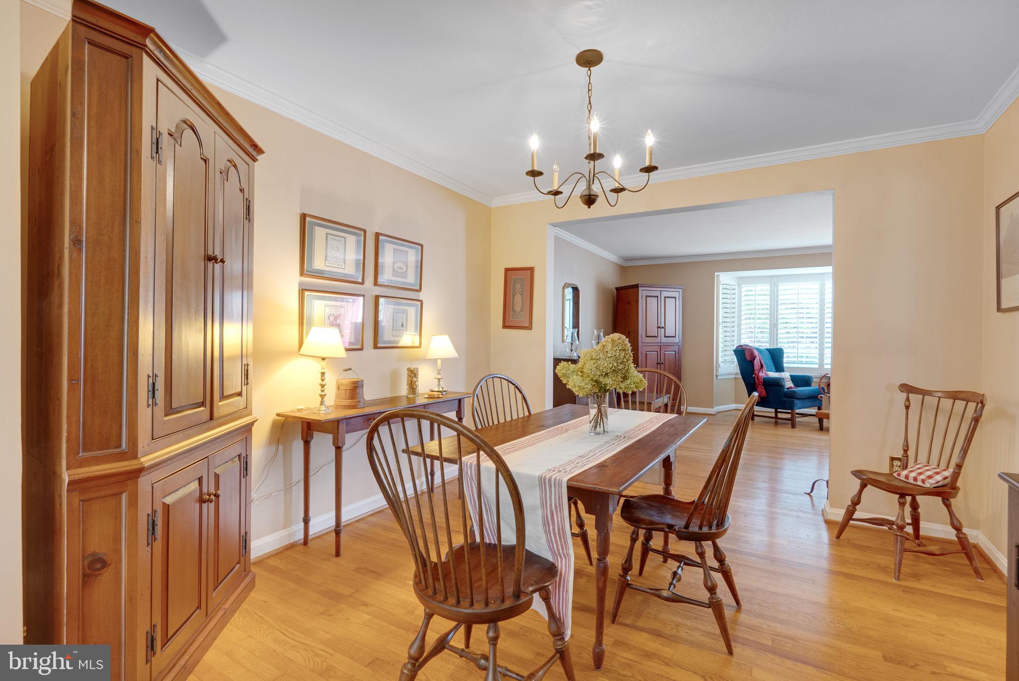 1121 Allison Street Alexandria, VA 22302 - Photo 3 of 51