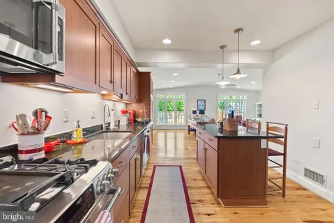 $1,295,000 | 1121 Allison Street, Alexandria, VA 22302