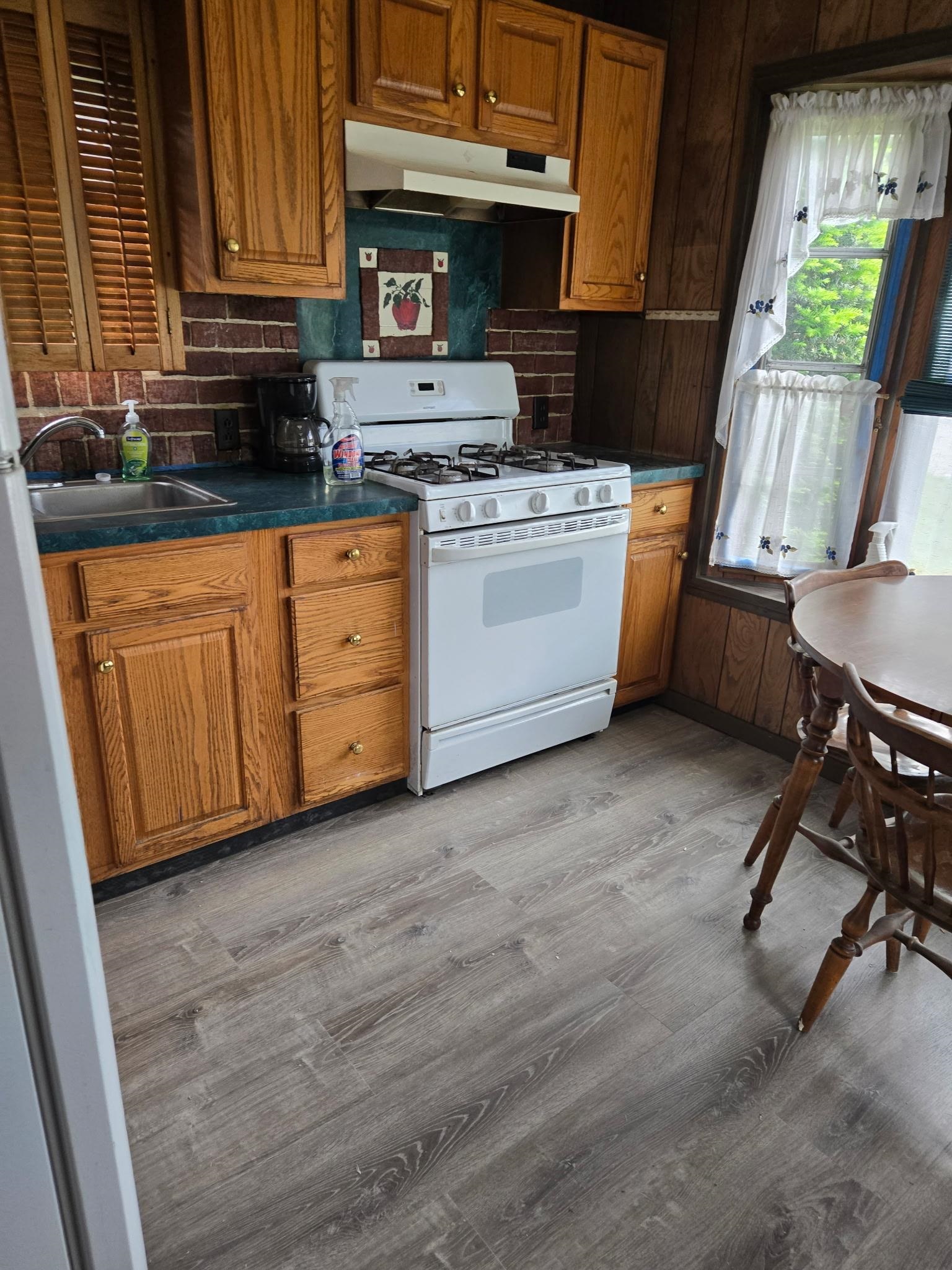 15 Windham Depot Road, Unit 37 Derry, NH 03038 - Photo 7 of 12