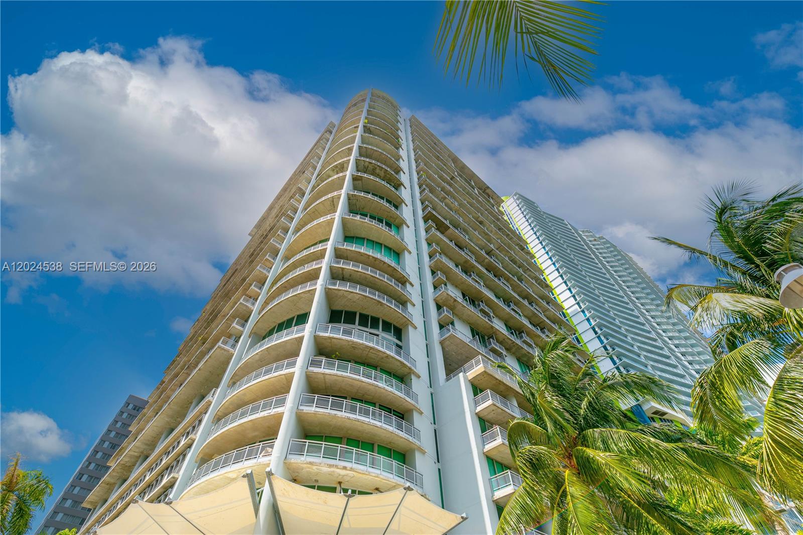 690 Southwest 1st Court, Unit PHII17 Miami, FL 33130 - Photo 1 of 37