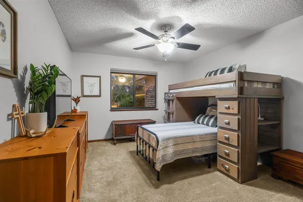 $770,000 | 15133 Vista Knolls Drive, Redding, CA 96001