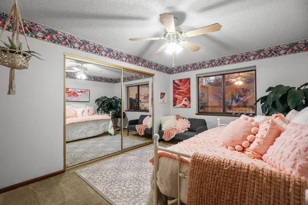 $770,000 | 15133 Vista Knolls Drive, Redding, CA 96001