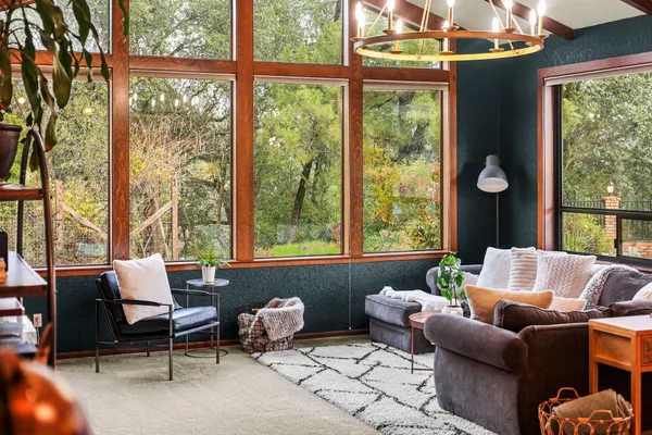 $770,000 | 15133 Vista Knolls Drive, Redding, CA 96001