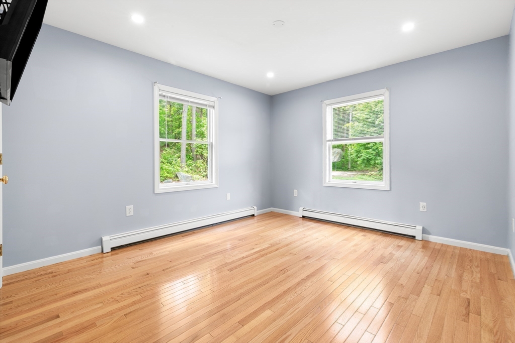 6 Kent Road Gloucester, MA 01930 - Photo 19 of 39