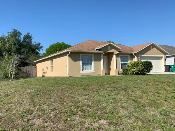 $2,495 | 269 Southwest Ridgecrest Drive, Port St. Lucie, FL 34953