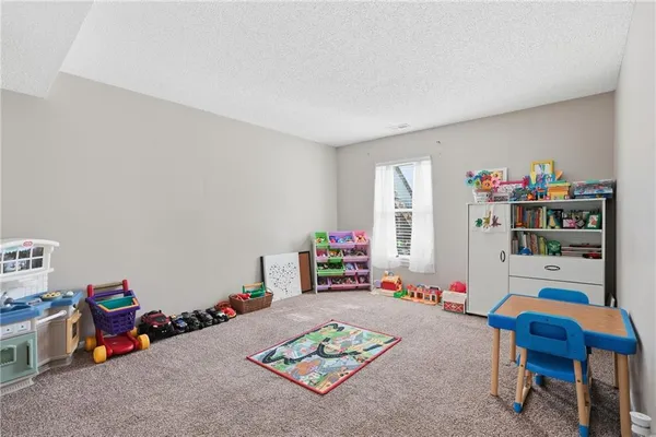 $225,000 | 7001 North Askew Avenue, Gladstone, MO 64119