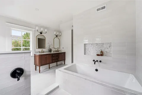 $1,625,000 | 680 Albion Street, Denver, CO 80220