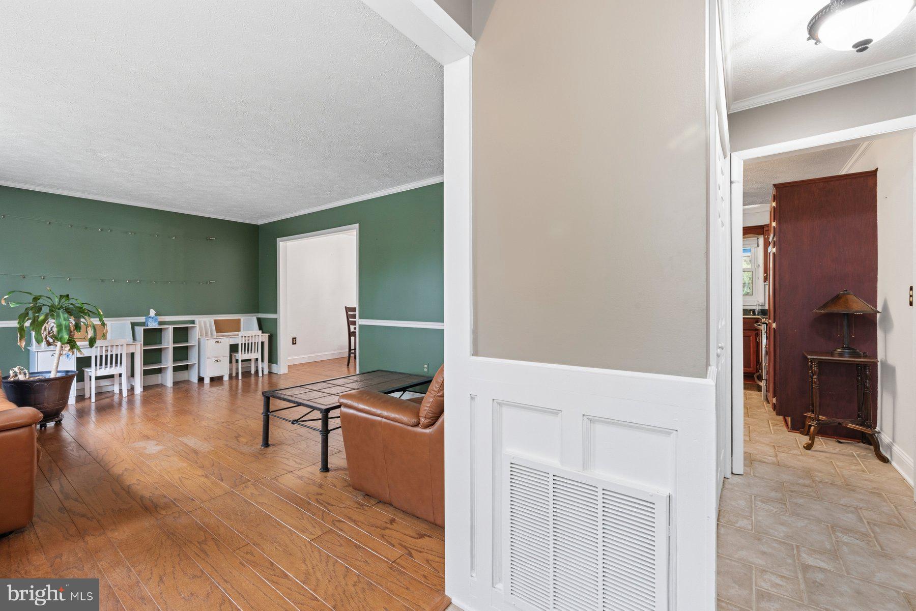 1169 Long Valley Road Westminster, MD 21158 - Photo 17 of 48