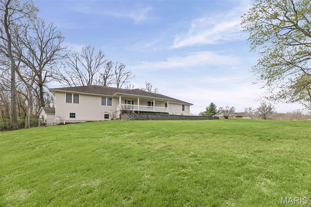 2628 Jamison Drive Alton, IL 62002 - Photo 13 of 60