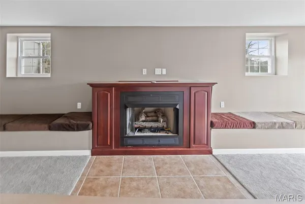 $395,000 | 2628 Jamison Drive, Alton, IL 62002