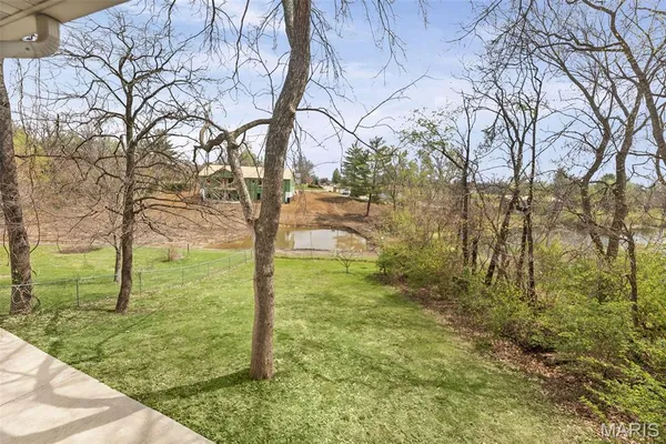 $395,000 | 2628 Jamison Drive, Alton, IL 62002