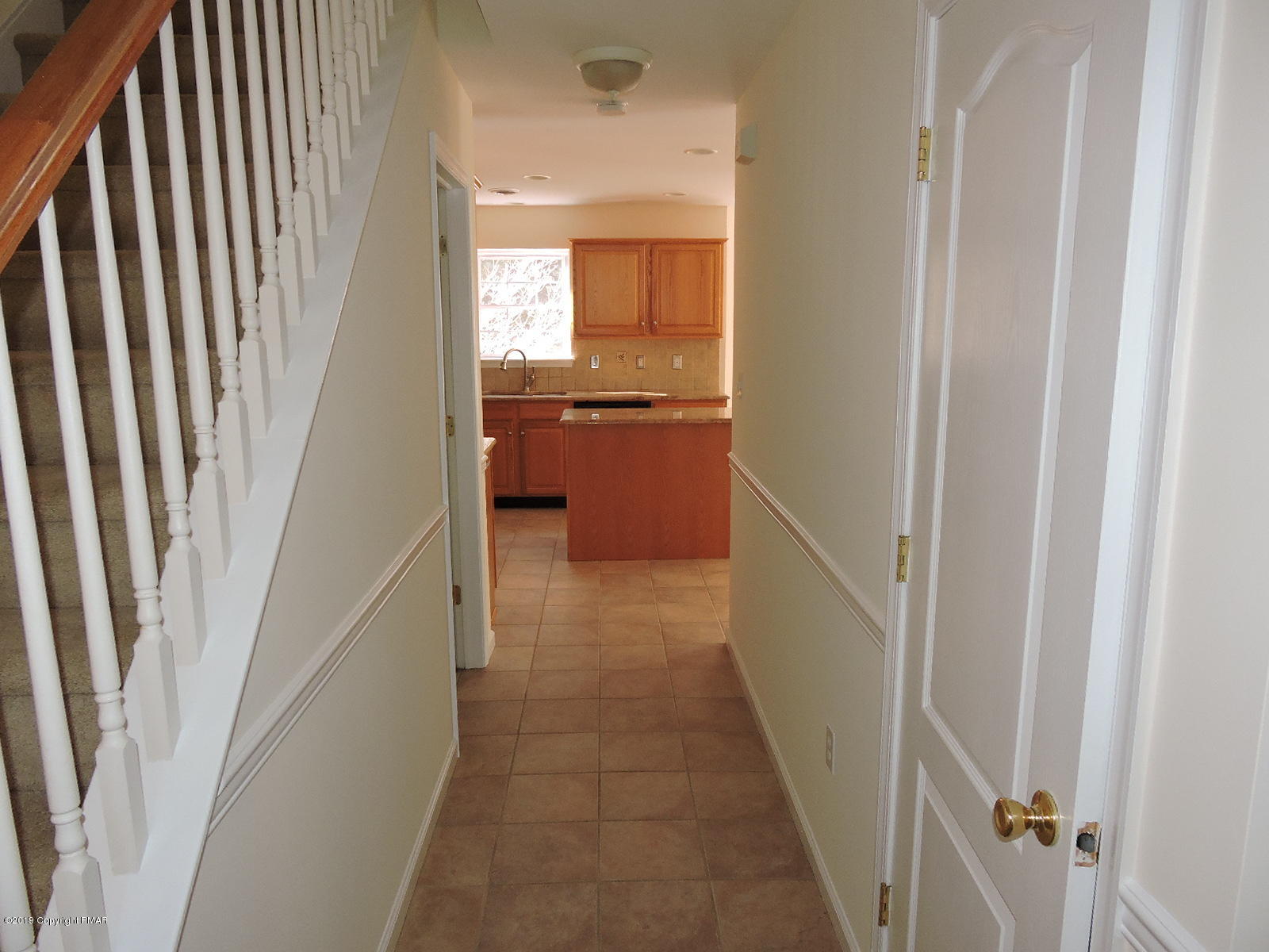 323 Ralph Samuel Boulevard Kunkletown, PA 18058 - Photo 3 of 44 Entrance Hall