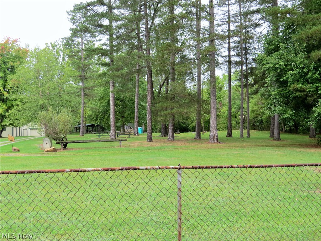287 Crosse Road Amherst, OH 44001 - Photo 6 of 27