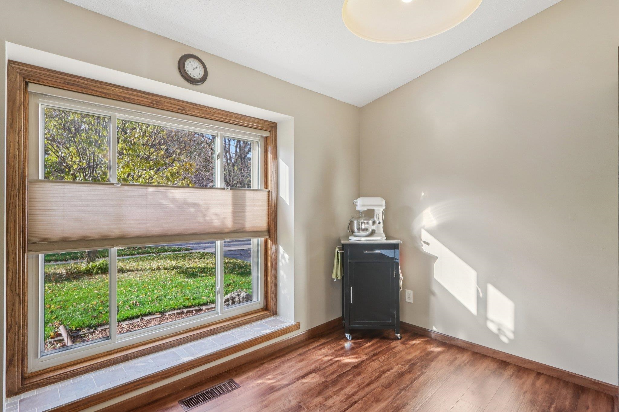 1006 South Division Street Waunakee, WI 53597 - Photo 19 of 51