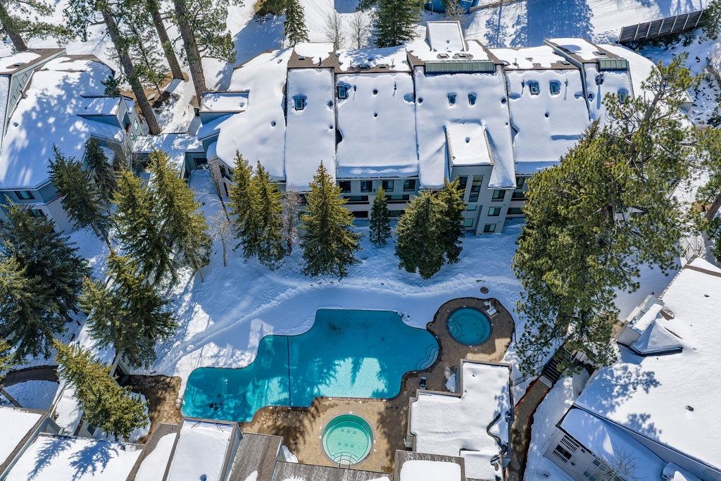 201 Shirley Cyn Road, Unit 118 Olympic Valley, CA 96146 - Photo 14 of 25