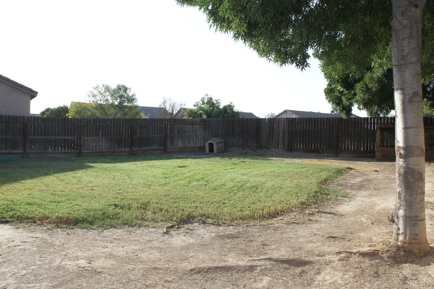 2072 West Rio Hondo Way Hanford, CA 93230 - Photo 26 of 27 Gallery Image 26