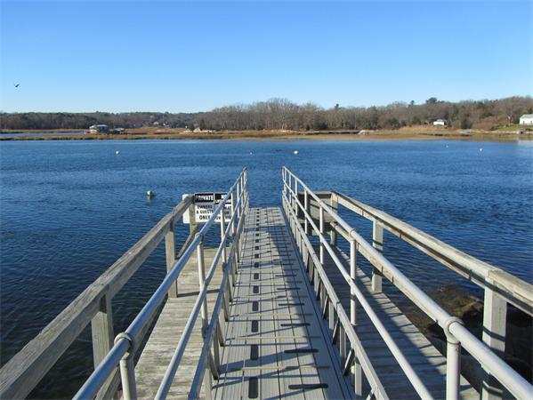 47 Riverview Road Gloucester, MA 01930 - Photo 6 of 10 Gallery Image 6
