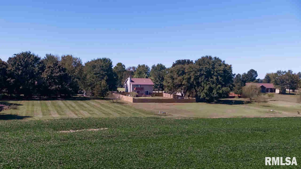 2307 Spring Lane Marion, IL 62959 - Photo 12 of 48 Gallery Image 12
