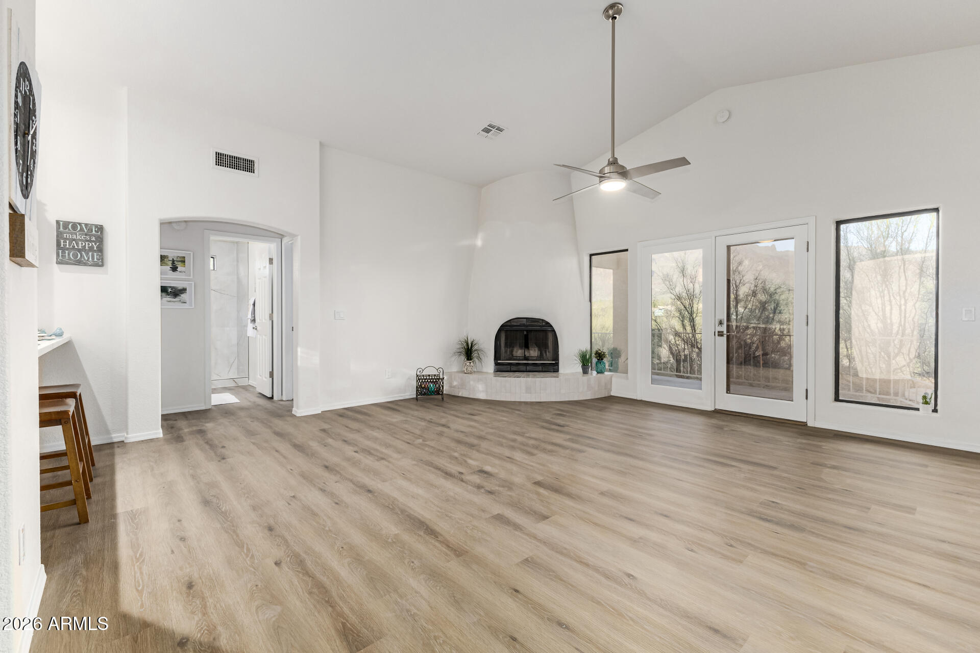 368 North Mountain View Road Apache Junction, AZ 85119 - Photo 12 of 48 Great Room 3