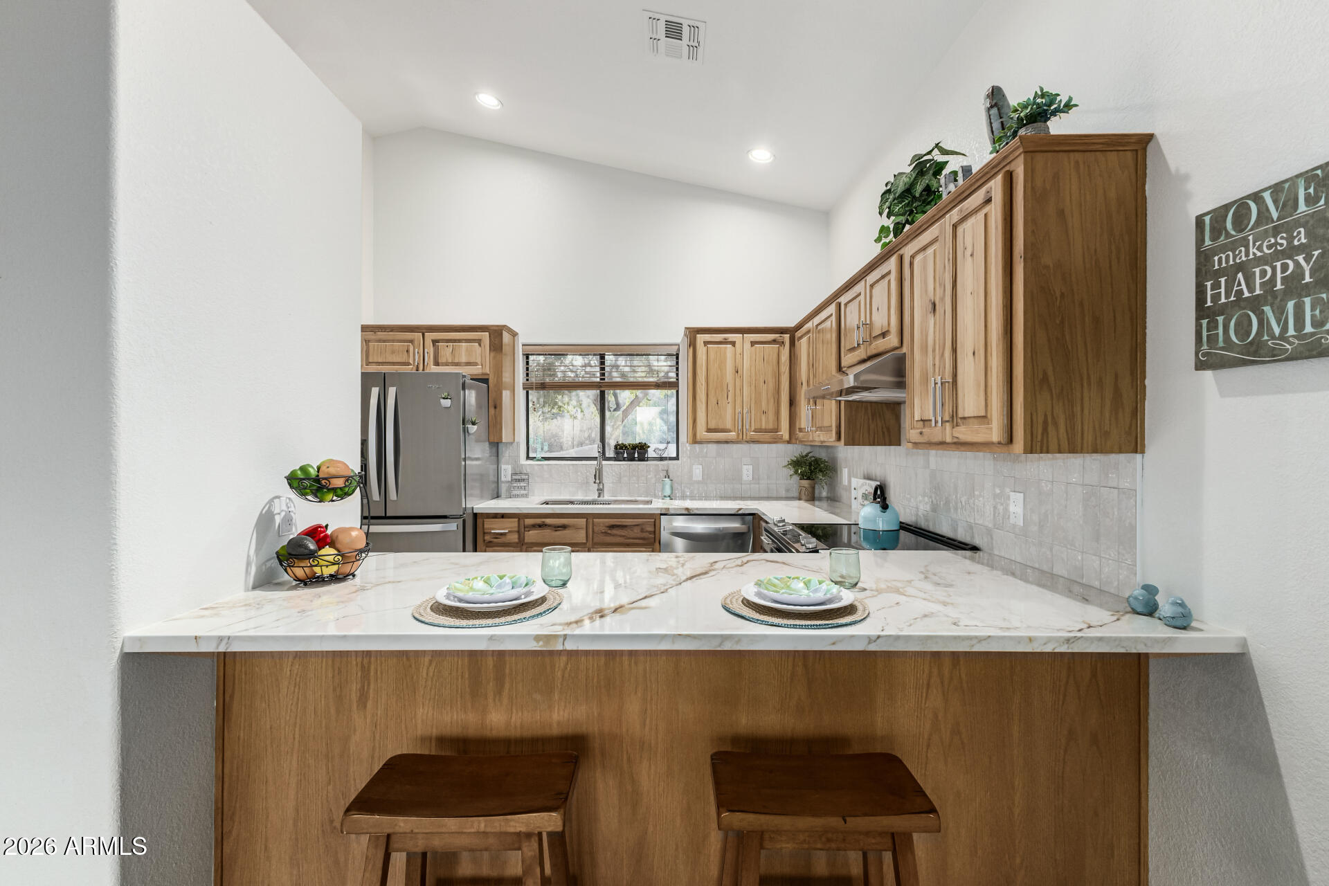 368 North Mountain View Road Apache Junction, AZ 85119 - Photo 14 of 48 Kitchen Bar Area