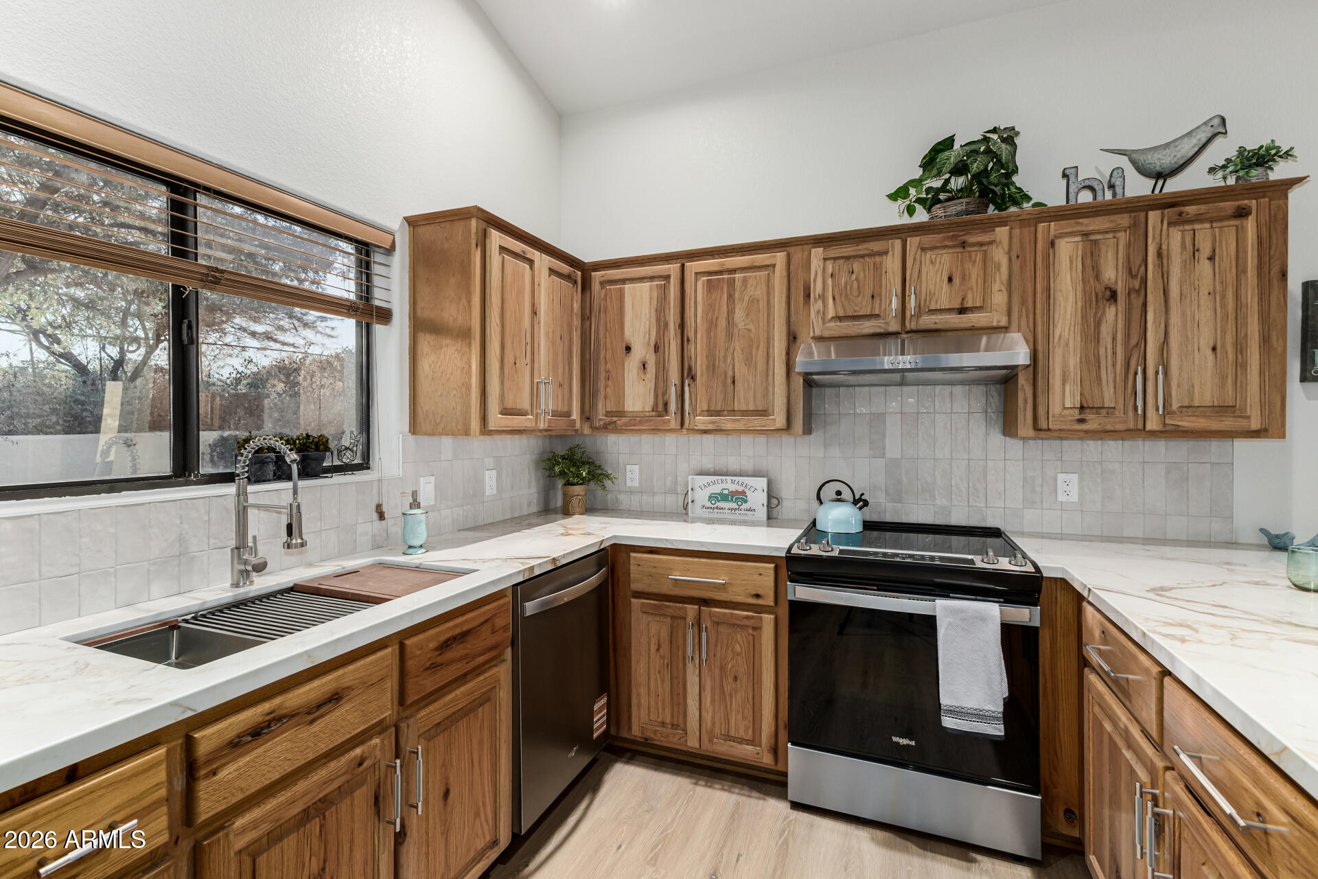 368 North Mountain View Road Apache Junction, AZ 85119 - Photo 15 of 48 New Appliances