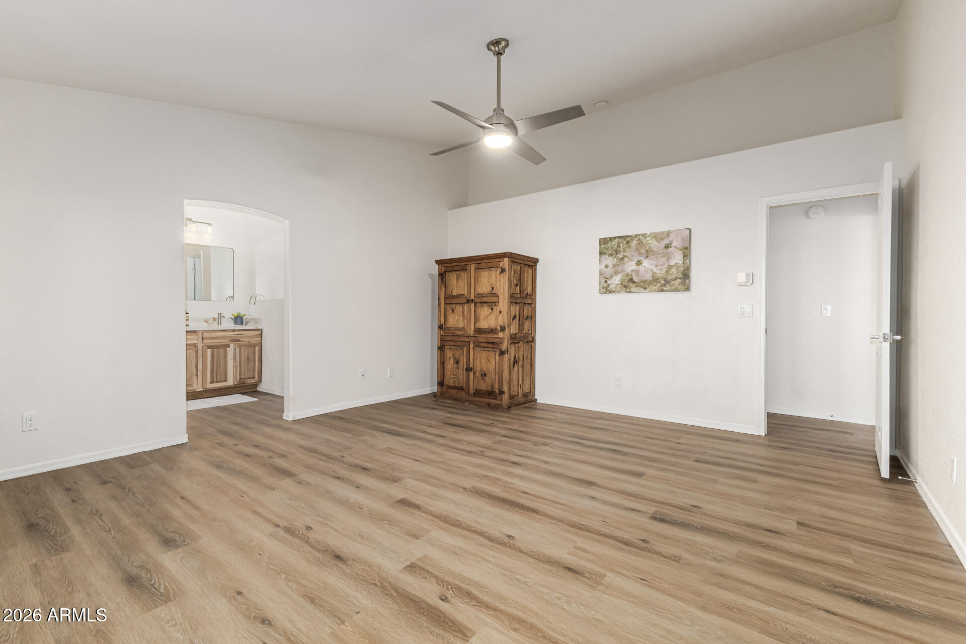 368 North Mountain View Road Apache Junction, AZ 85119 - Photo 19 of 48 Owners Suite