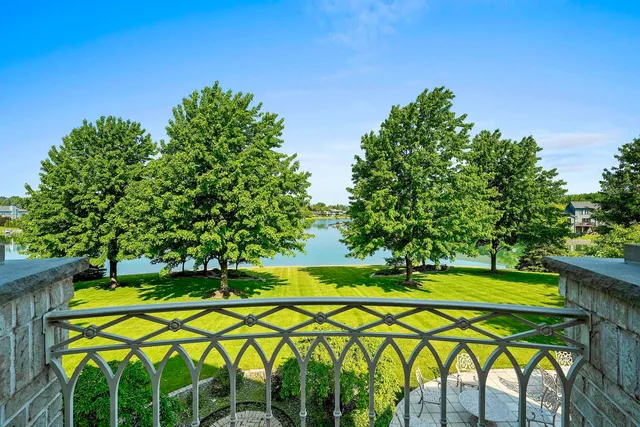 $1,800,000 | 1605 East Sonata Drive, Green Bay, WI 54311
