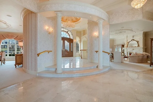 $1,800,000 | 1605 East Sonata Drive, Green Bay, WI 54311