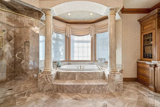 $1,800,000 | 1605 East Sonata Drive, Green Bay, WI 54311