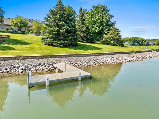 $1,800,000 | 1605 East Sonata Drive, Green Bay, WI 54311