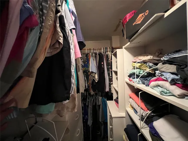 $195,000 | 15 Addison Court, Binghamton, NY 13904