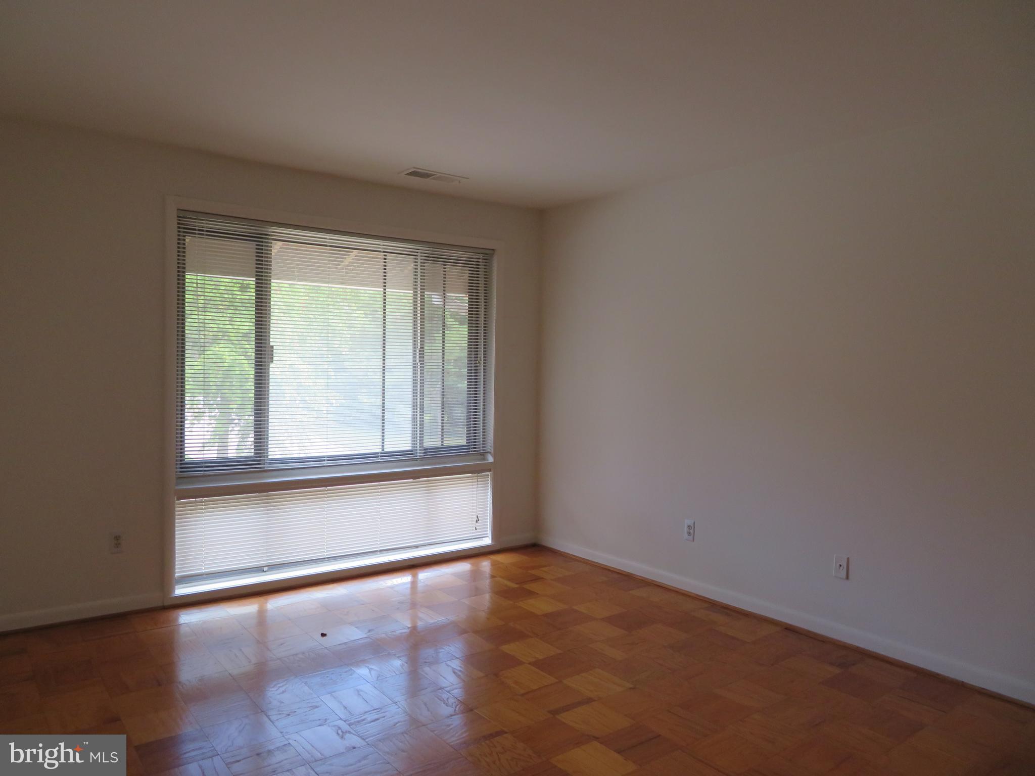 2 Cross Keys Road, Unit 2E Baltimore, MD 21210 - Photo 12 of 19 Primary BR