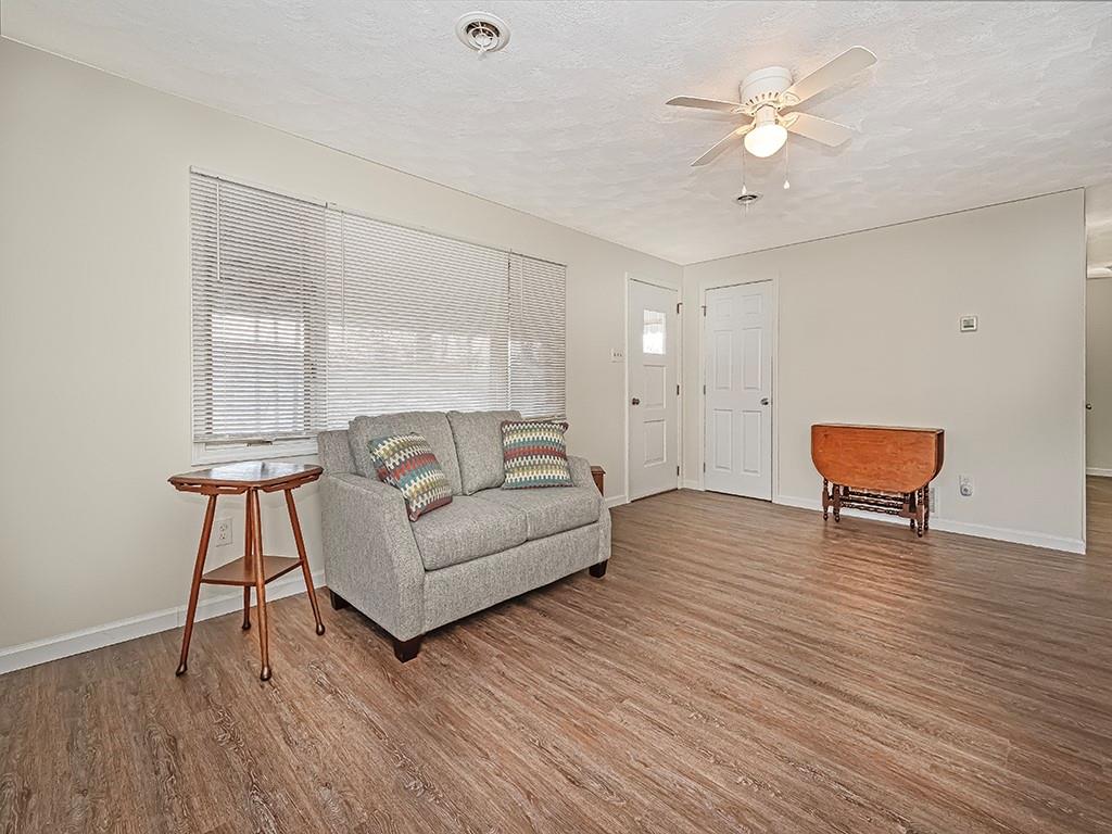 3038 Leechburg Road Lower Burrell, PA 15068 - Photo 12 of 25 Gallery Image 12