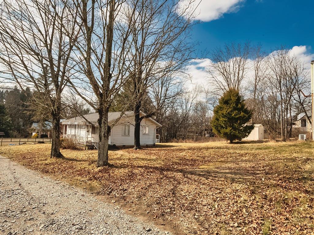 3038 Leechburg Road Lower Burrell, PA 15068 - Photo 4 of 25 Gallery Image 4