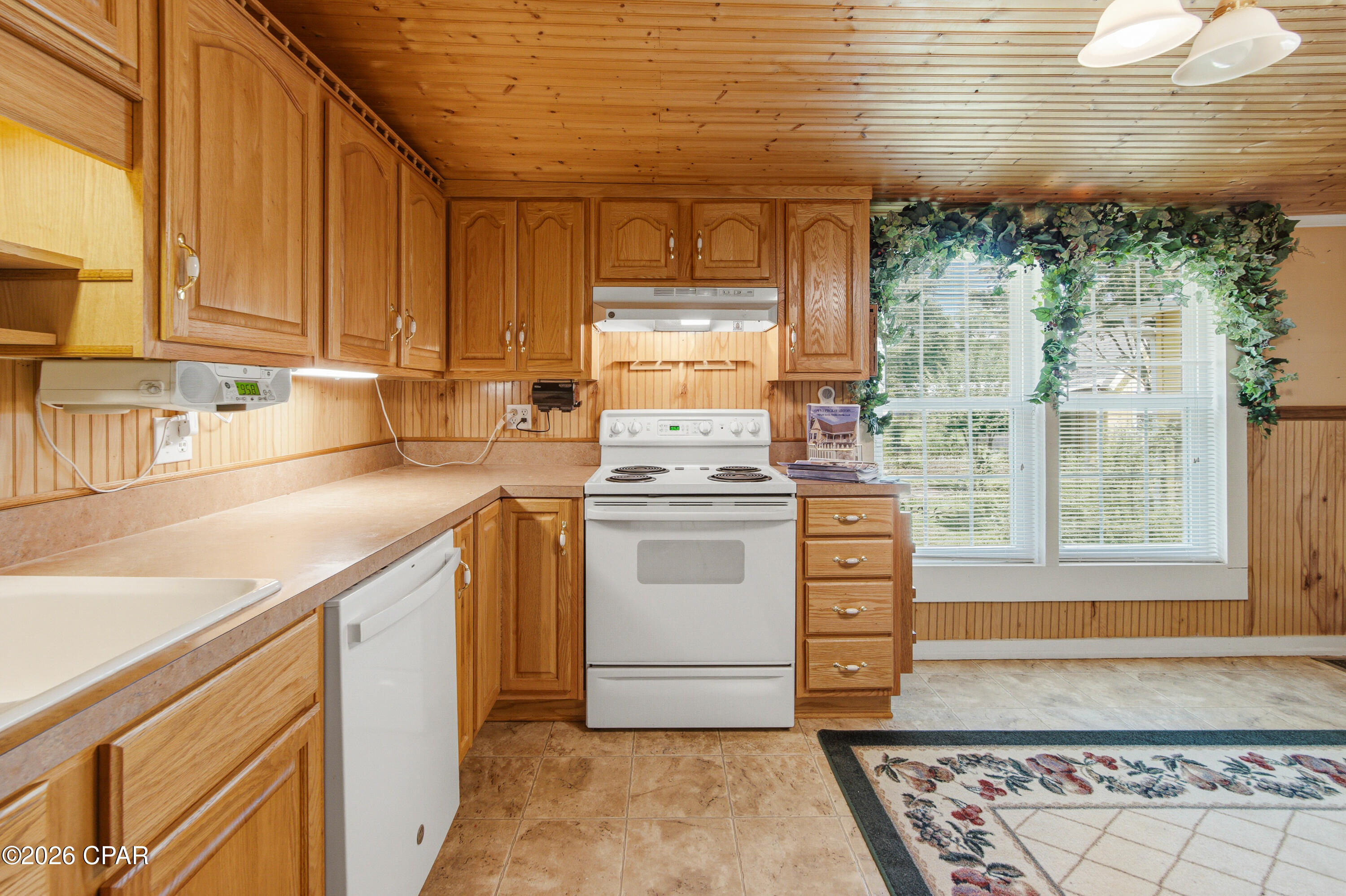 768 3rd Street Chipley, FL 32428 - Photo 20 of 61