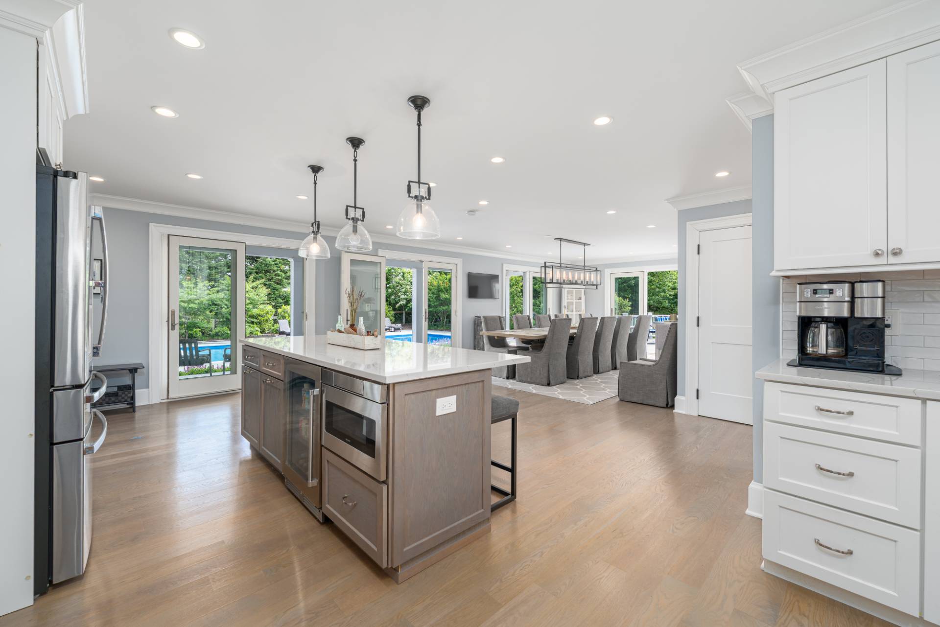 12950 Oregon Road Cutchogue, NY 11935 - Photo 8 of 30