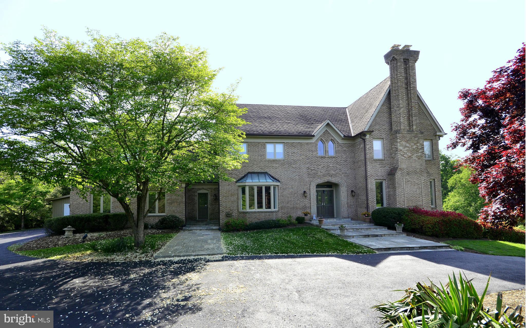 13210 River Road Potomac, MD 20854 - Photo 1 of 30 Exterior (Front)