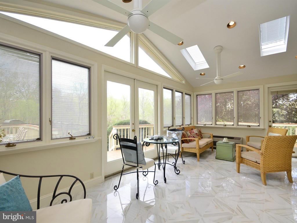 13210 River Road Potomac, MD 20854 - Photo 12 of 30 Interior (General)