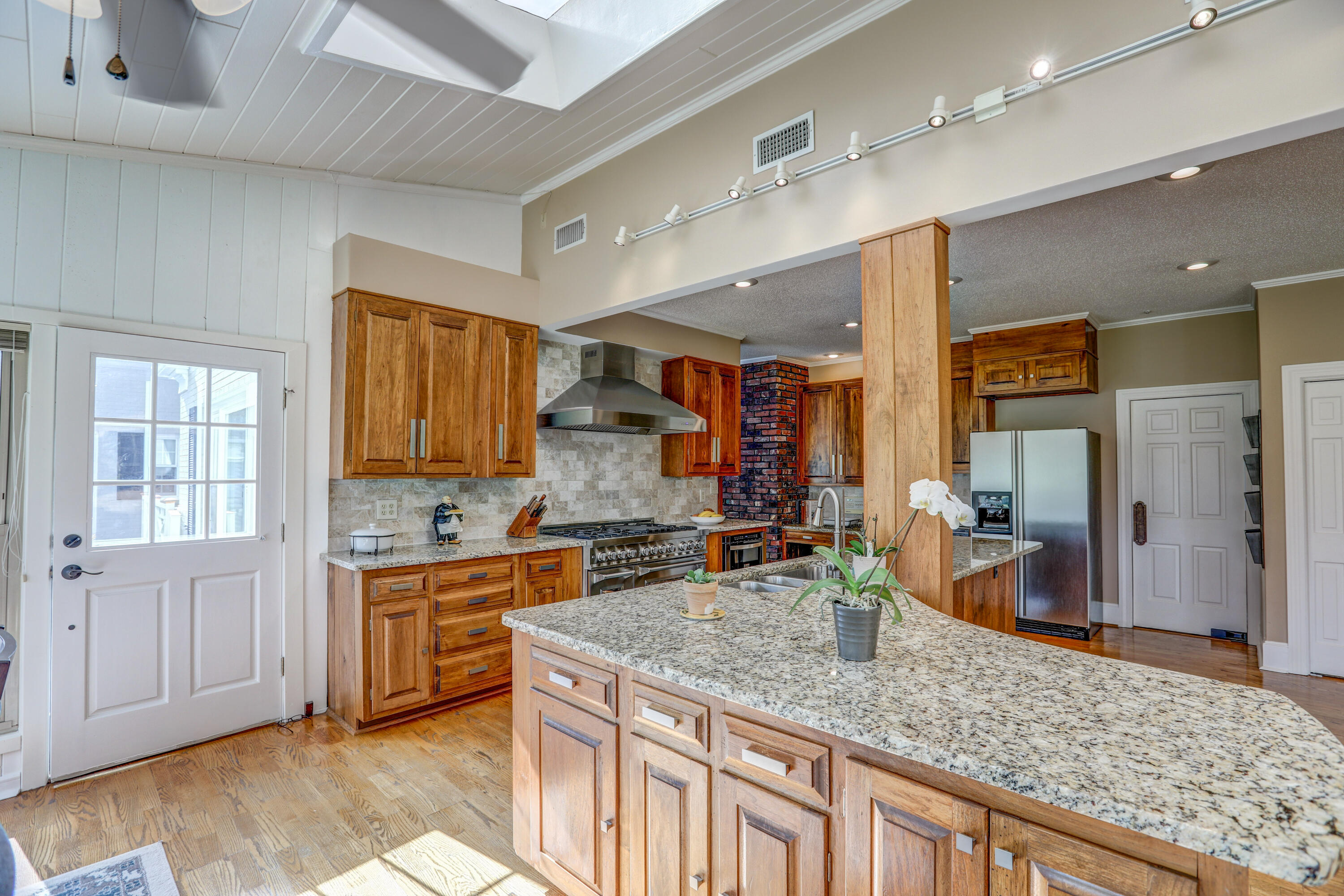 2131 King College Road Bristol, TN 37620 - Photo 45 of 116 B42A2054_5_6_7_8