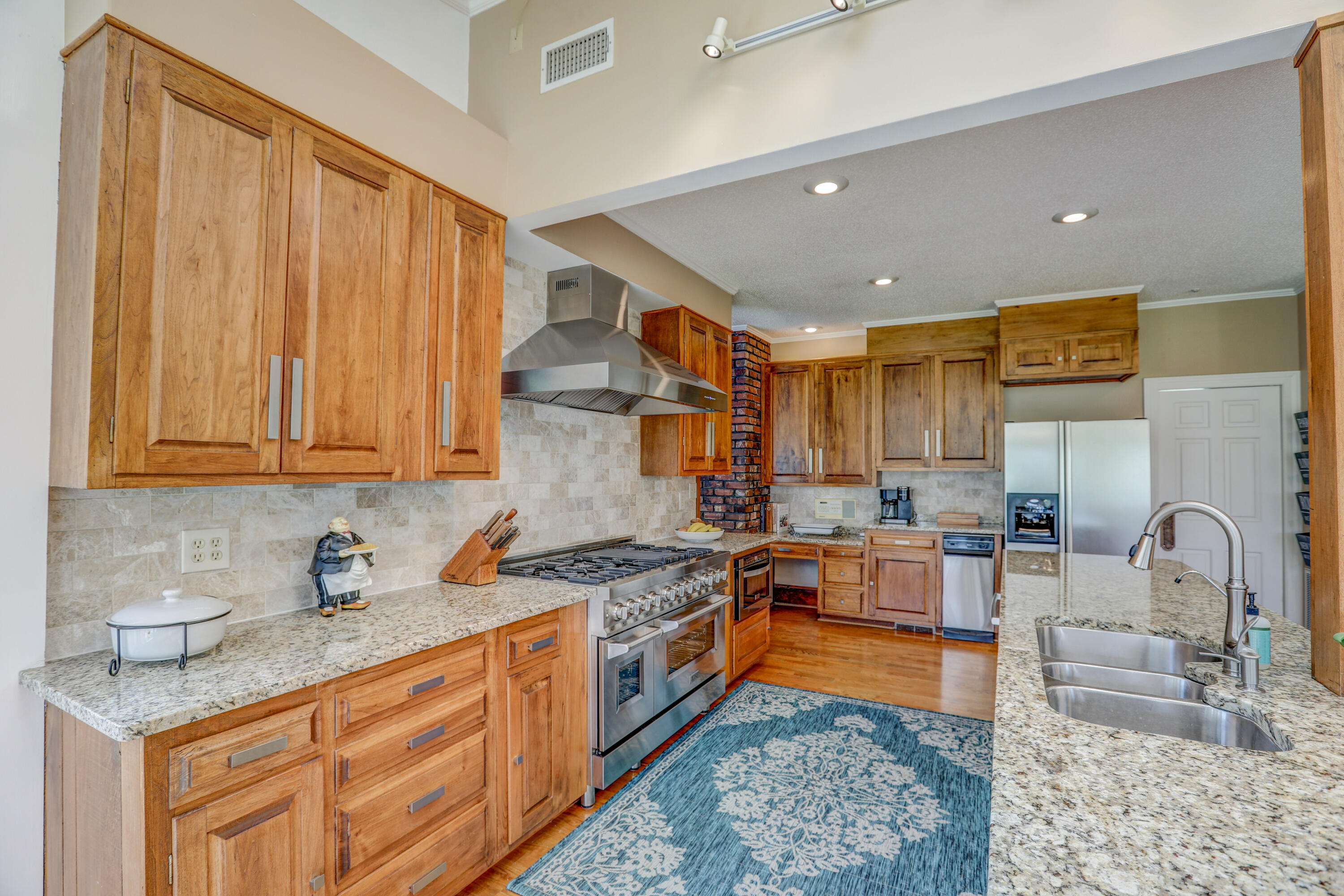 2131 King College Road Bristol, TN 37620 - Photo 46 of 116 B42A2059_60_61_62_63