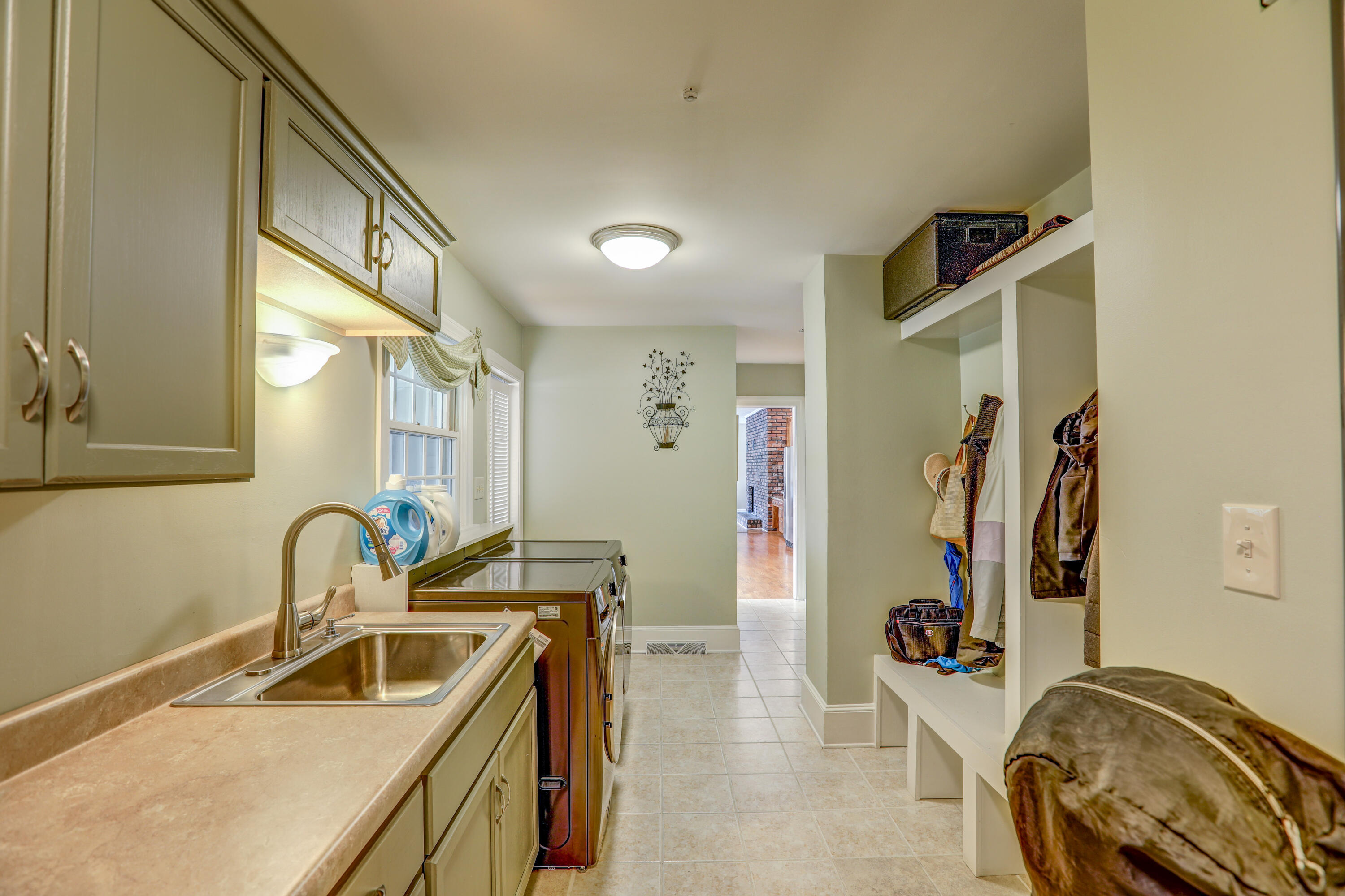 2131 King College Road Bristol, TN 37620 - Photo 62 of 116 B42A2144_5_6_7_8