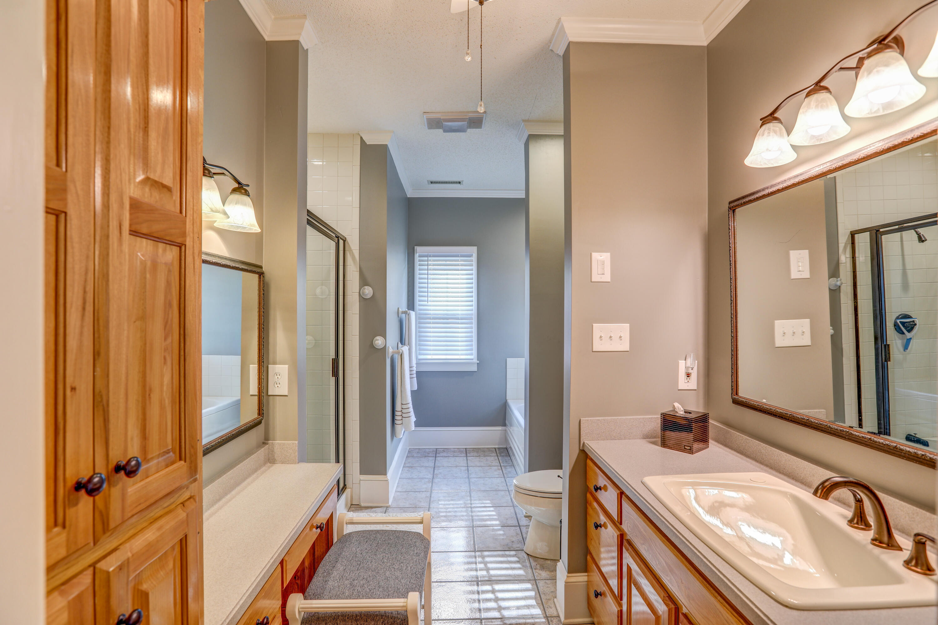 2131 King College Road Bristol, TN 37620 - Photo 75 of 116 B42A2209_10_11_12_13