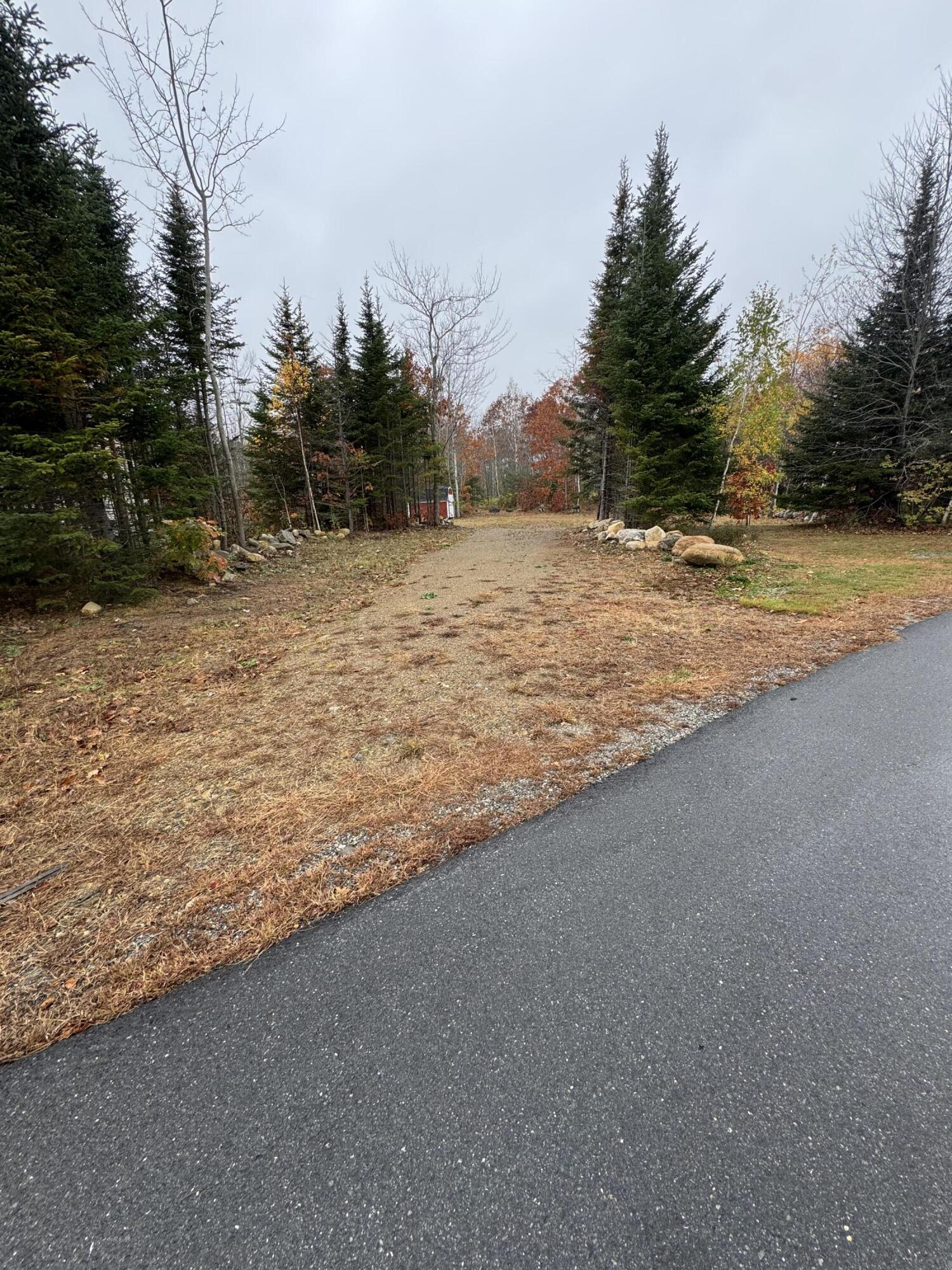 92 Maurice Avenue Thomaston, ME 04861 - Photo 12 of 15 92 Maurice Ave Photo 10